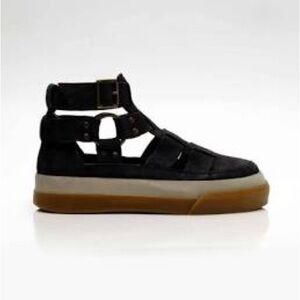 #77 BNIB FREE PEOPLE BODHI FISHER SNEAKERS $168